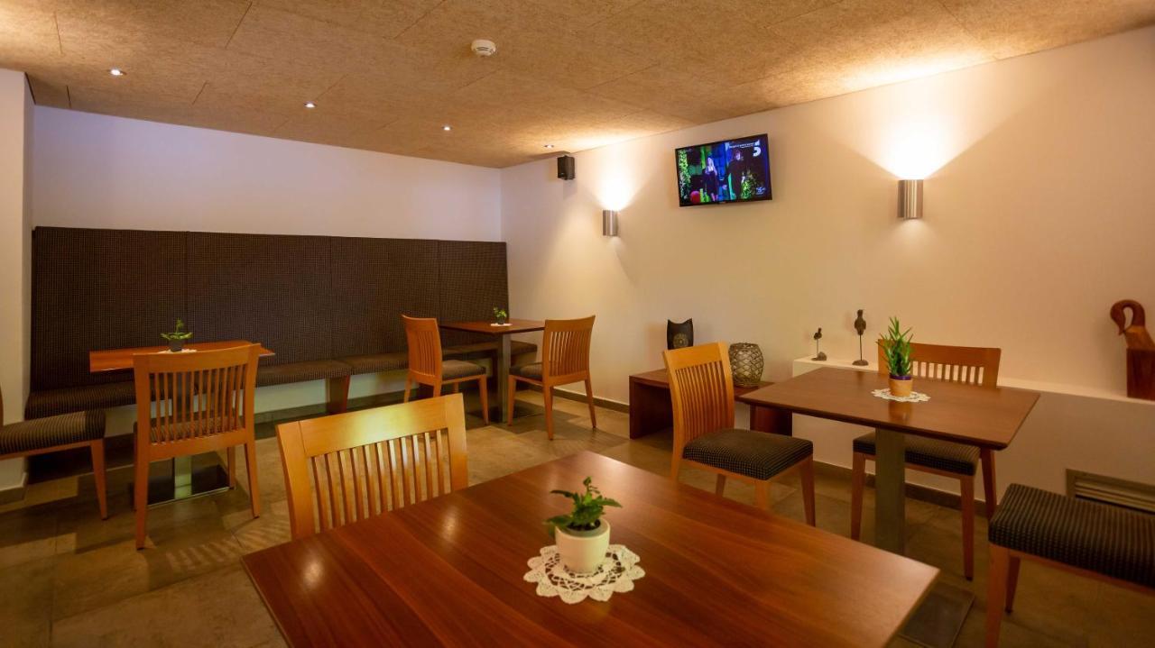 Hotel Martinerhof Сан-Лоренцо-ди-Себато Экстерьер фото
