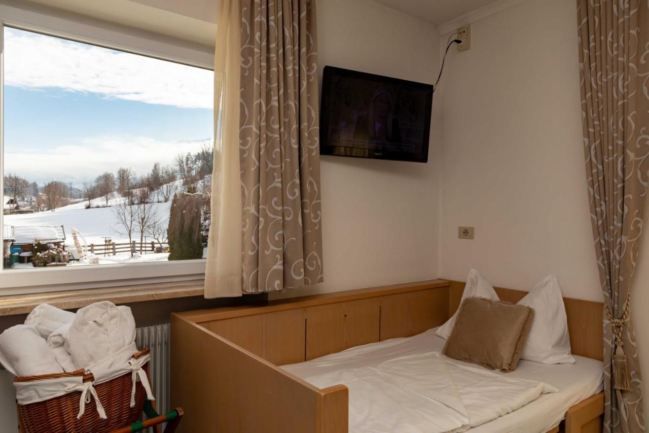 Hotel Martinerhof Сан-Лоренцо-ди-Себато Экстерьер фото