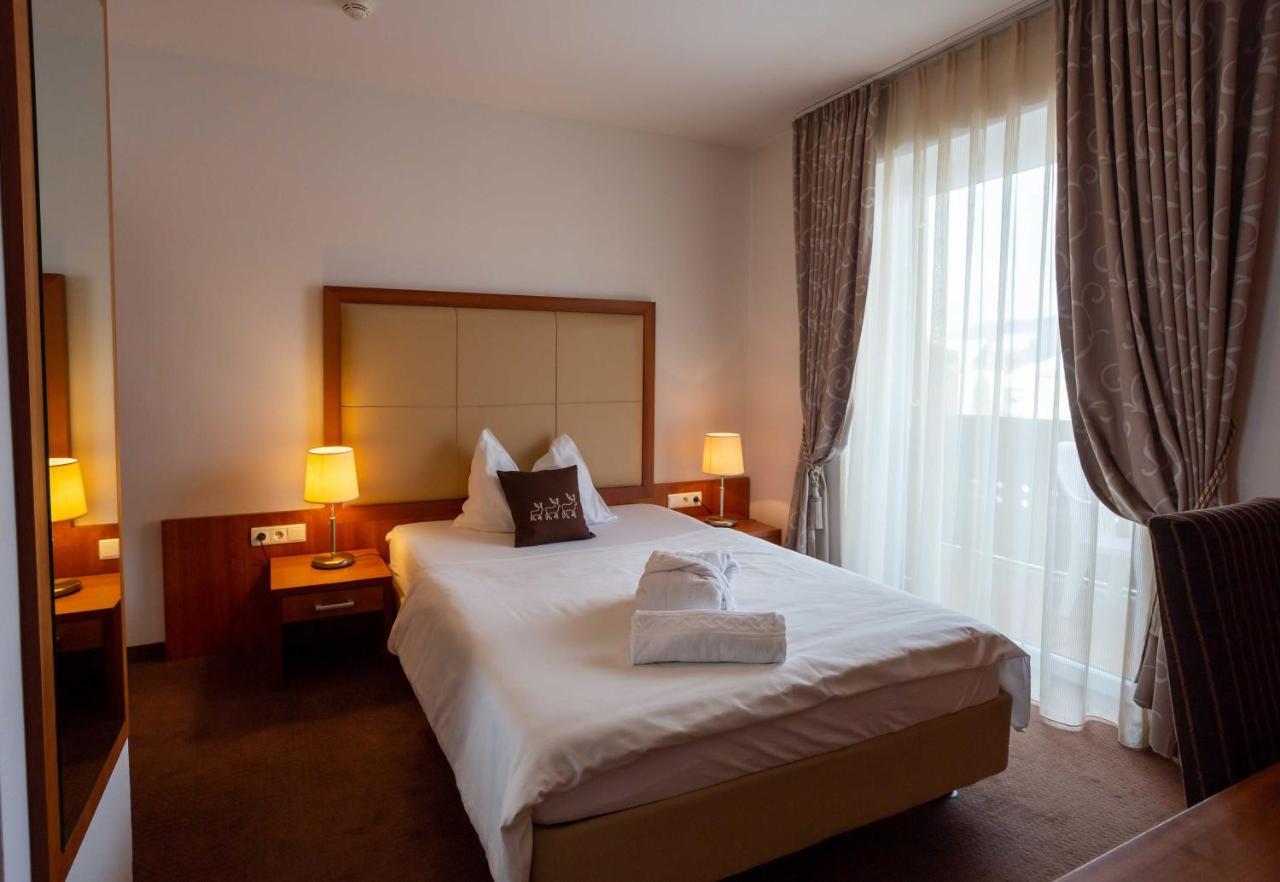 Hotel Martinerhof Сан-Лоренцо-ди-Себато Экстерьер фото
