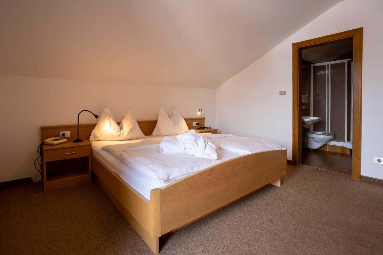 Hotel Martinerhof Сан-Лоренцо-ди-Себато Экстерьер фото